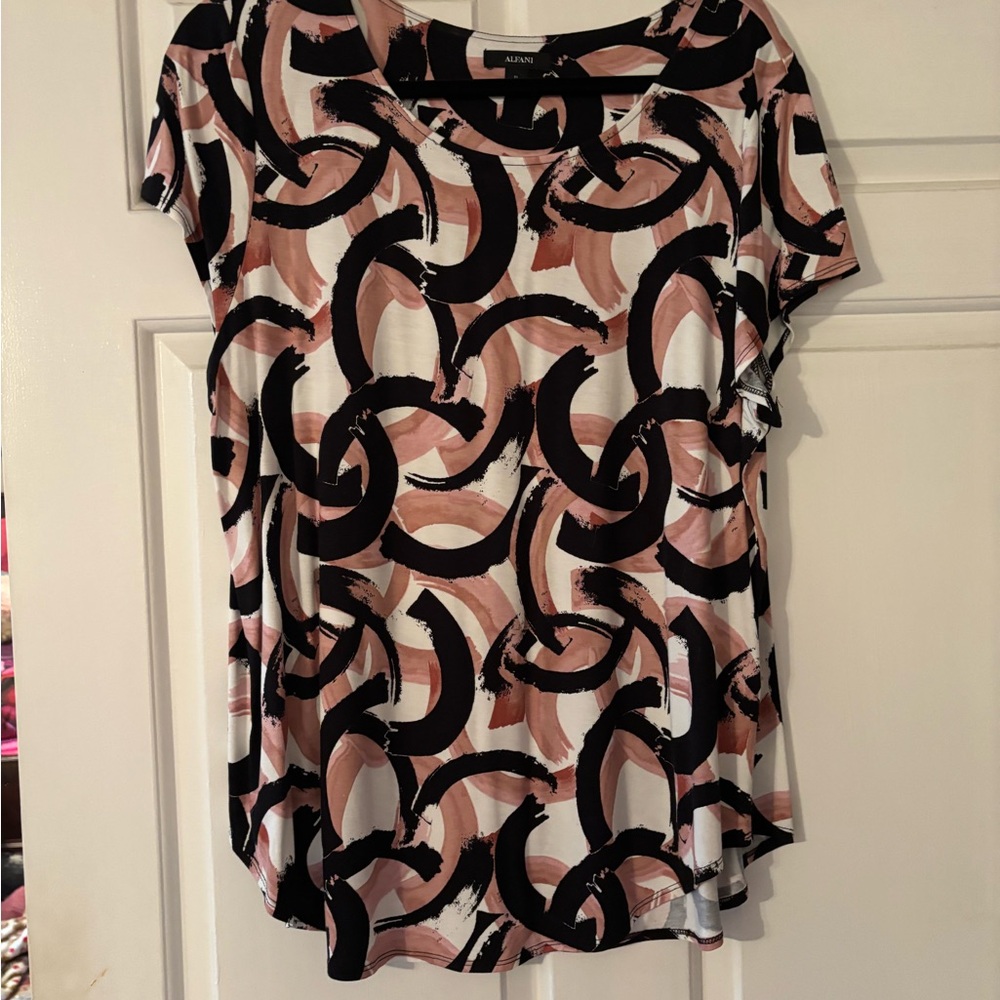 Alfani Black and Pink Abstract Short Sleeve Top